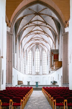 Janskerk 翻新后出现了 Windows